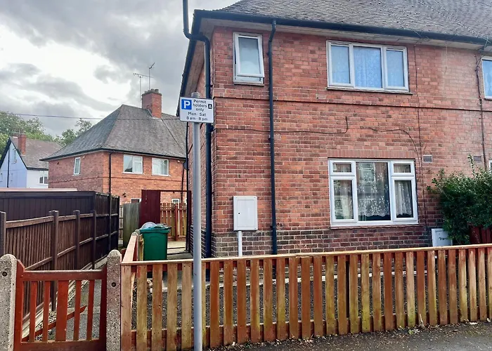 Three Bed Room House Near Cricket Stadium
