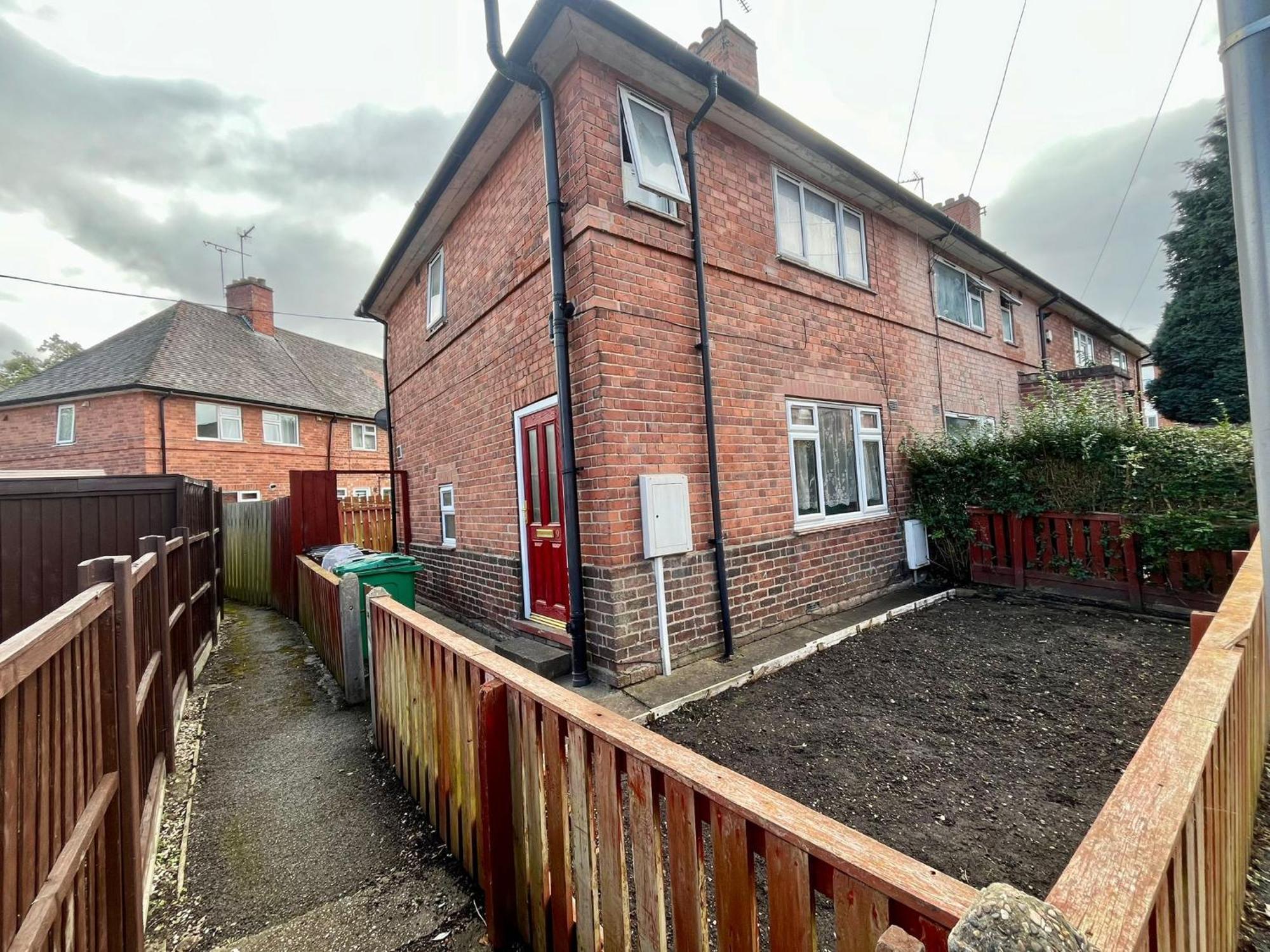 Three Bed House Near Cricket Stadium