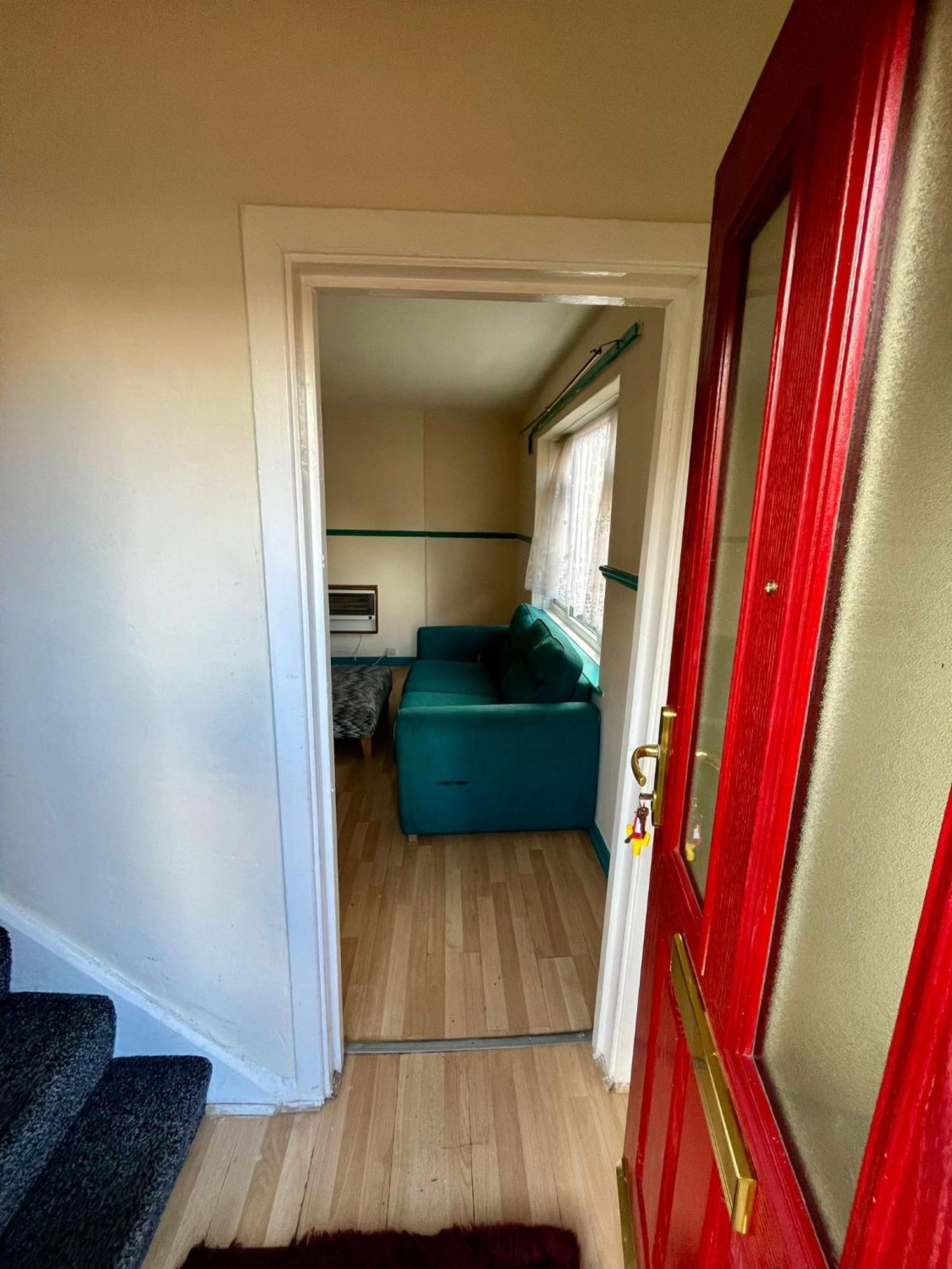Three Bed House Near Cricket Stadium Holiday home Nottingham